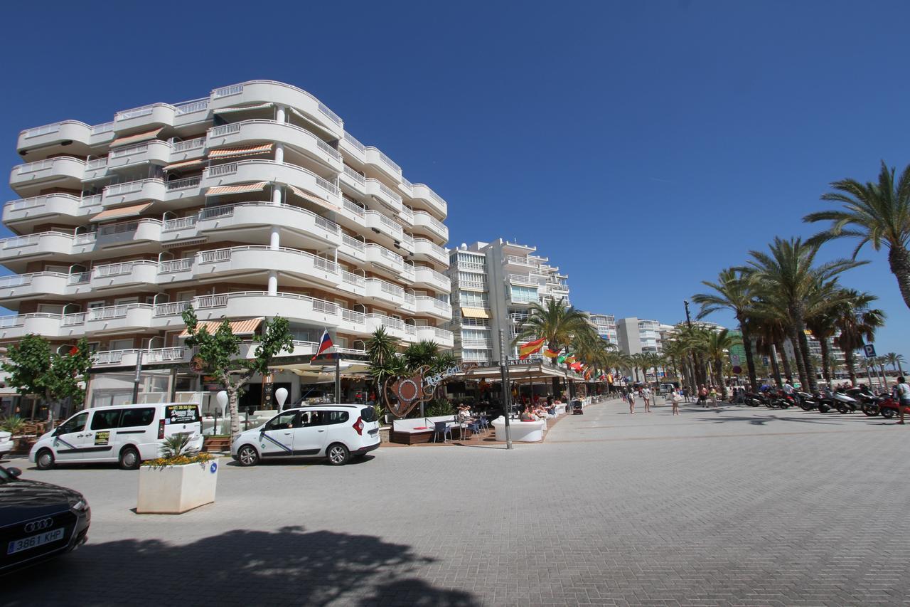 For A Stay Santillana Plaza Salou Exterior photo